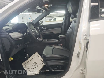 2023 Jeep Compass Latitude - miniatura 7