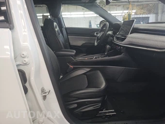 2023 Jeep Compass Latitude - miniatura 8