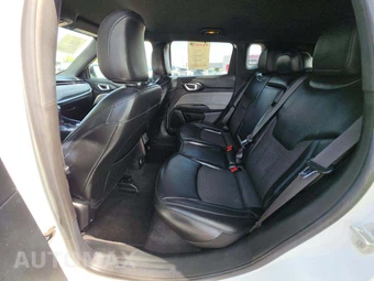 2023 Jeep Compass Latitude - miniatura 10