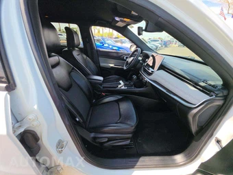 2023 Jeep Compass Latitude - miniatura 15