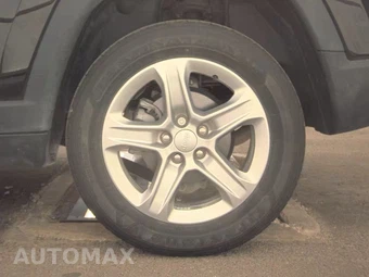 2023 Jeep Compass Latitude - miniatura 12