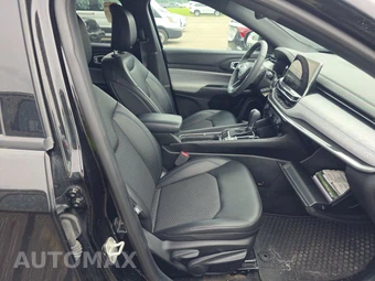 2023 Jeep Compass Latitude - miniatura 14