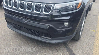 2023 Jeep Compass Latitude - miniatura 30