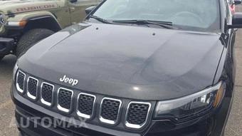 2023 Jeep Compass Latitude - miniatura 31