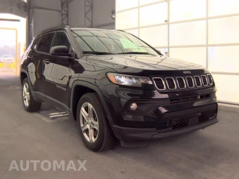 2023 Jeep Compass Latitude - miniatura 4