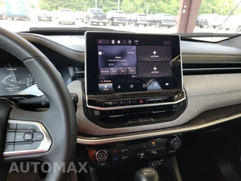 2023 Jeep Compass Latitude - miniatura 11