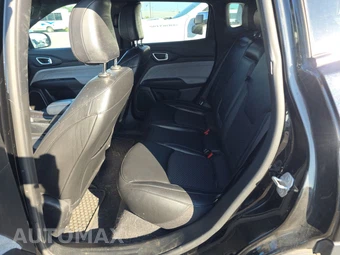 2023 Jeep Compass Latitude - miniatura 19