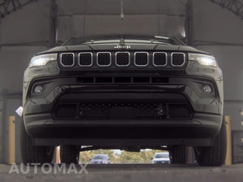 2023 Jeep Compass Latitude - miniatura 3