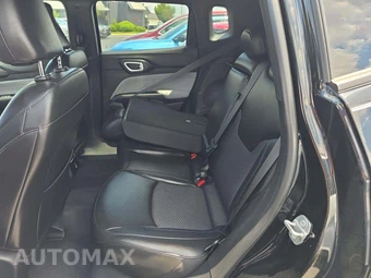 2023 Jeep Compass Latitude - miniatura 13
