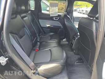 2023 Jeep Compass Latitude - miniatura 16