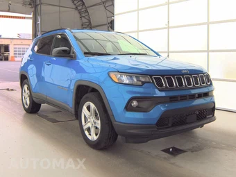 2023 Jeep Compass Latitude - miniatura 3