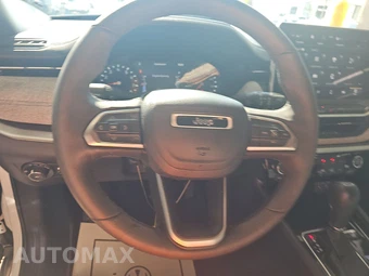 2023 Jeep Compass Latitude - miniatura 10