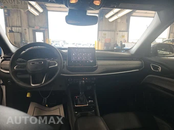 2023 Jeep Compass Latitude - miniatura 11