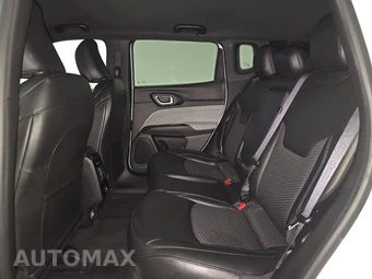 2023 Jeep Compass Latitude - miniatura 13
