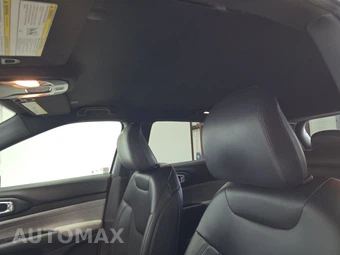 2023 Jeep Compass Latitude - miniatura 17