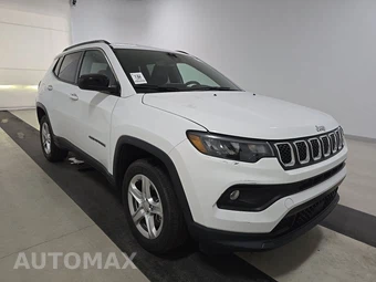 2023 Jeep Compass Latitude - miniatura 3