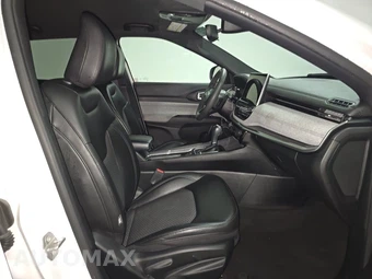 2023 Jeep Compass Latitude - miniatura 8