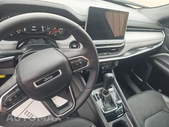 2023 Jeep Compass Latitude Lux - miniatura 11
