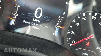 2023 Jeep Compass Latitude Lux - miniatura 17