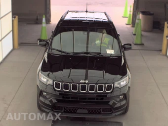 2023 Jeep Compass Latitude Lux - miniatura 2