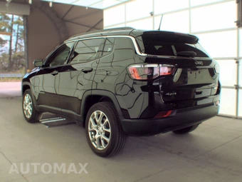 2023 Jeep Compass Latitude Lux - miniatura 6