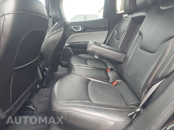 2023 Jeep Compass Latitude Lux - miniatura 13