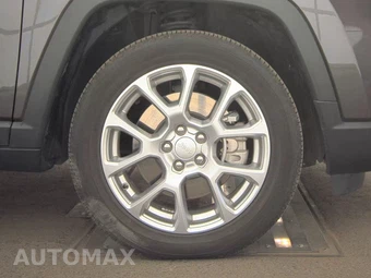 2023 Jeep Compass Latitude Lux - miniatura 10