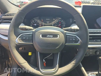 2023 Jeep Compass Latitude Lux - miniatura 16
