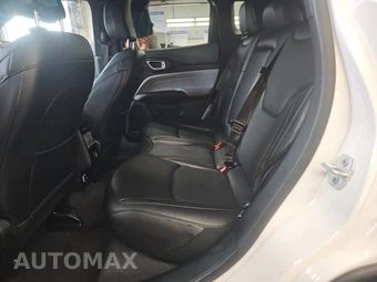 2023 Jeep Compass Latitude Lux - miniatura 13