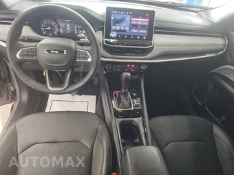 2023 Jeep Compass Latitude Lux - miniatura 11