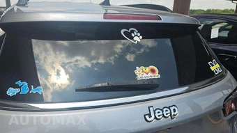 2023 Jeep Compass Latitude Lux - miniatura 21