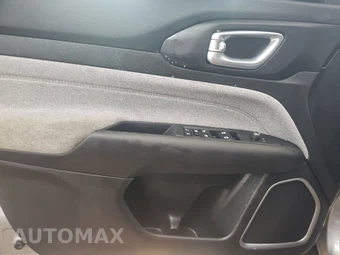 2023 Jeep Compass Latitude Lux - miniatura 9