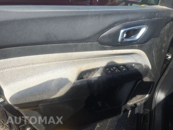 2023 Jeep Compass Latitude Lux - miniatura 9