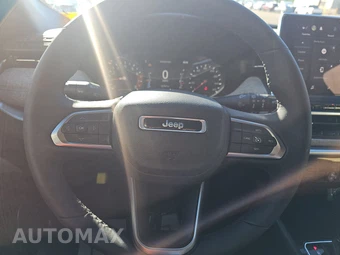 2023 Jeep Compass Latitude Lux - miniatura 10