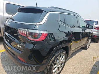 2023 Jeep Compass Latitude Lux - miniatura 4
