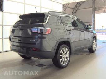 2023 Jeep Compass Latitude Lux - miniatura 4