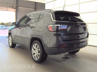 2023 Jeep Compass Latitude Lux - miniatura 6