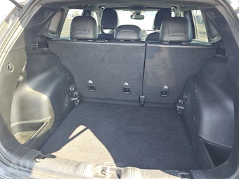 2023 Jeep Compass Latitude Lux - miniatura 16