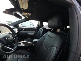 2023 Jeep Compass Latitude Lux - miniatura 17