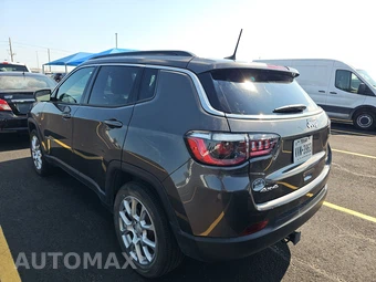 2023 Jeep Compass Latitude Lux - miniatura 6