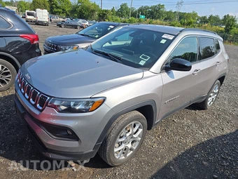 2023 Jeep Compass Latitude Lux