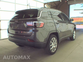 2023 Jeep Compass Latitude Lux - miniatura 4