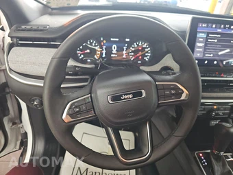 2023 Jeep Compass Latitude Lux - miniatura 10