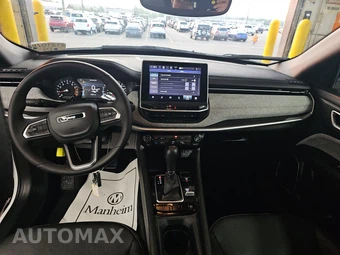 2023 Jeep Compass Latitude Lux - miniatura 11