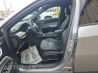 2023 Jeep Compass Latitude Lux - miniatura 7
