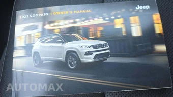 2023 Jeep Compass Latitude Lux - miniatura 25