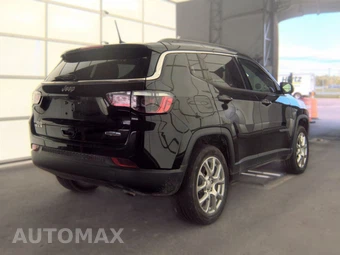 2023 Jeep Compass Latitude Lux - miniatura 5