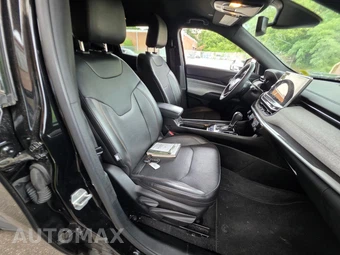 2023 Jeep Compass Latitude Lux - miniatura 9