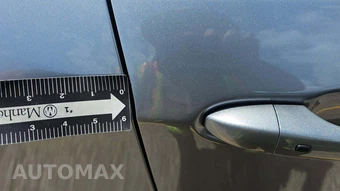 2023 Jeep Compass Latitude Lux - miniatura 30