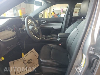 2023 Jeep Compass Latitude Lux - miniatura 7